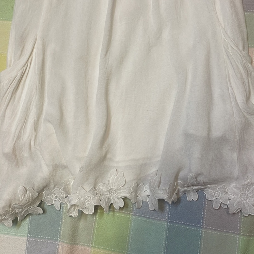 Lush summer dress or coverup - Picture 4 of 7